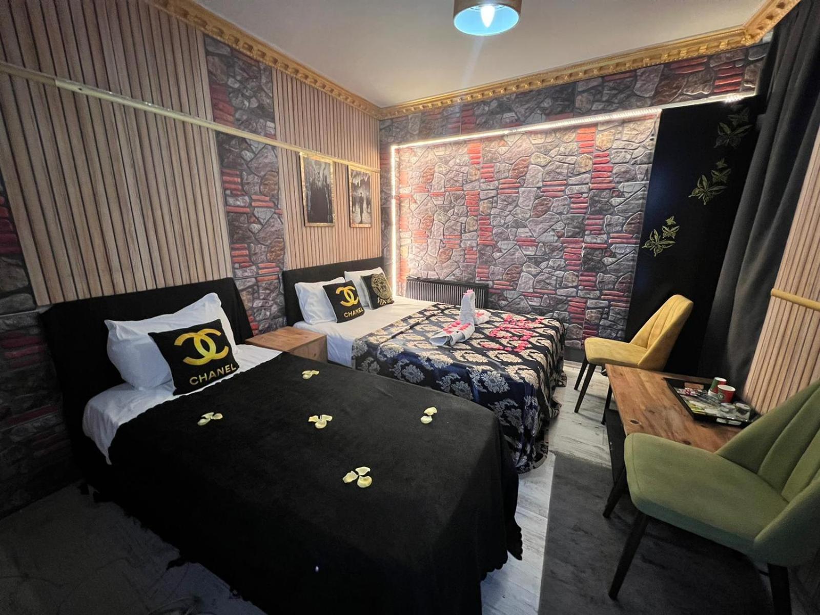 Royal Hotel Fatih Provincia di Istanbul Esterno foto